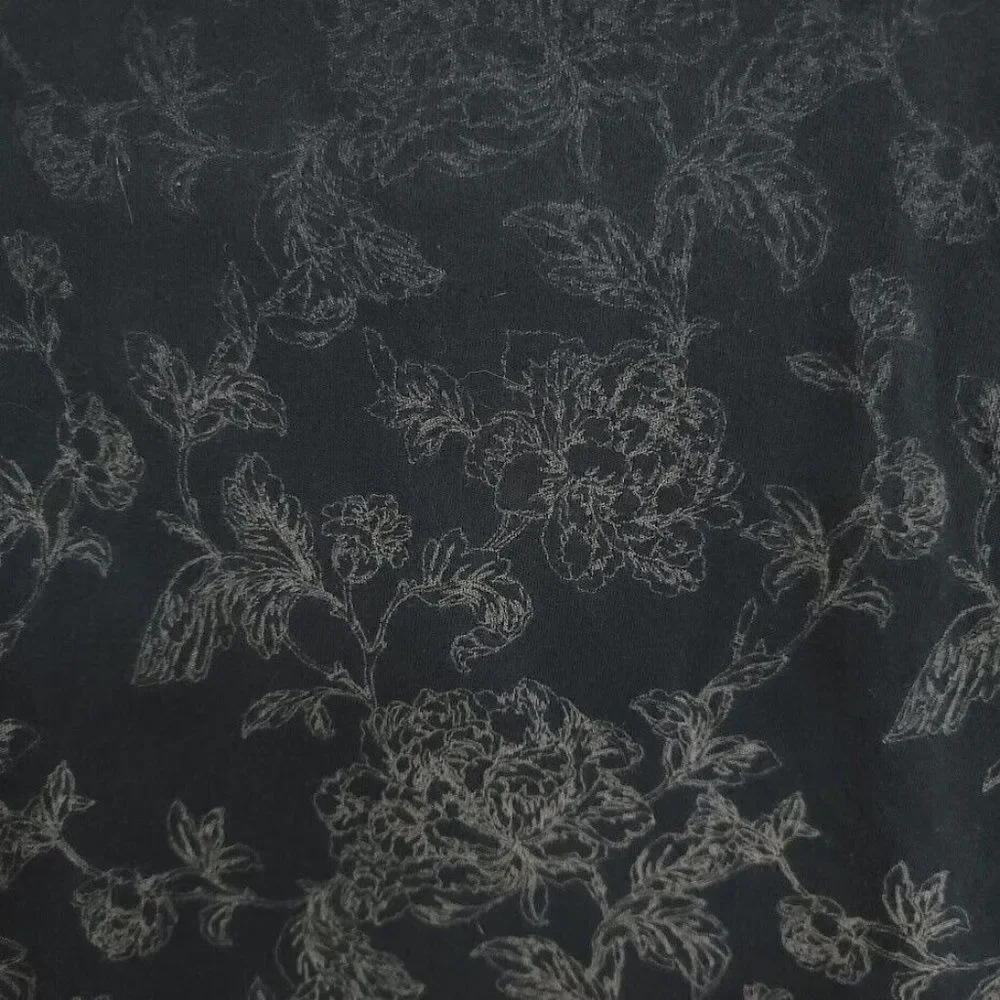 True Religion Brand Jeans Buddha T Shirt Flowers Floral Print Size Large